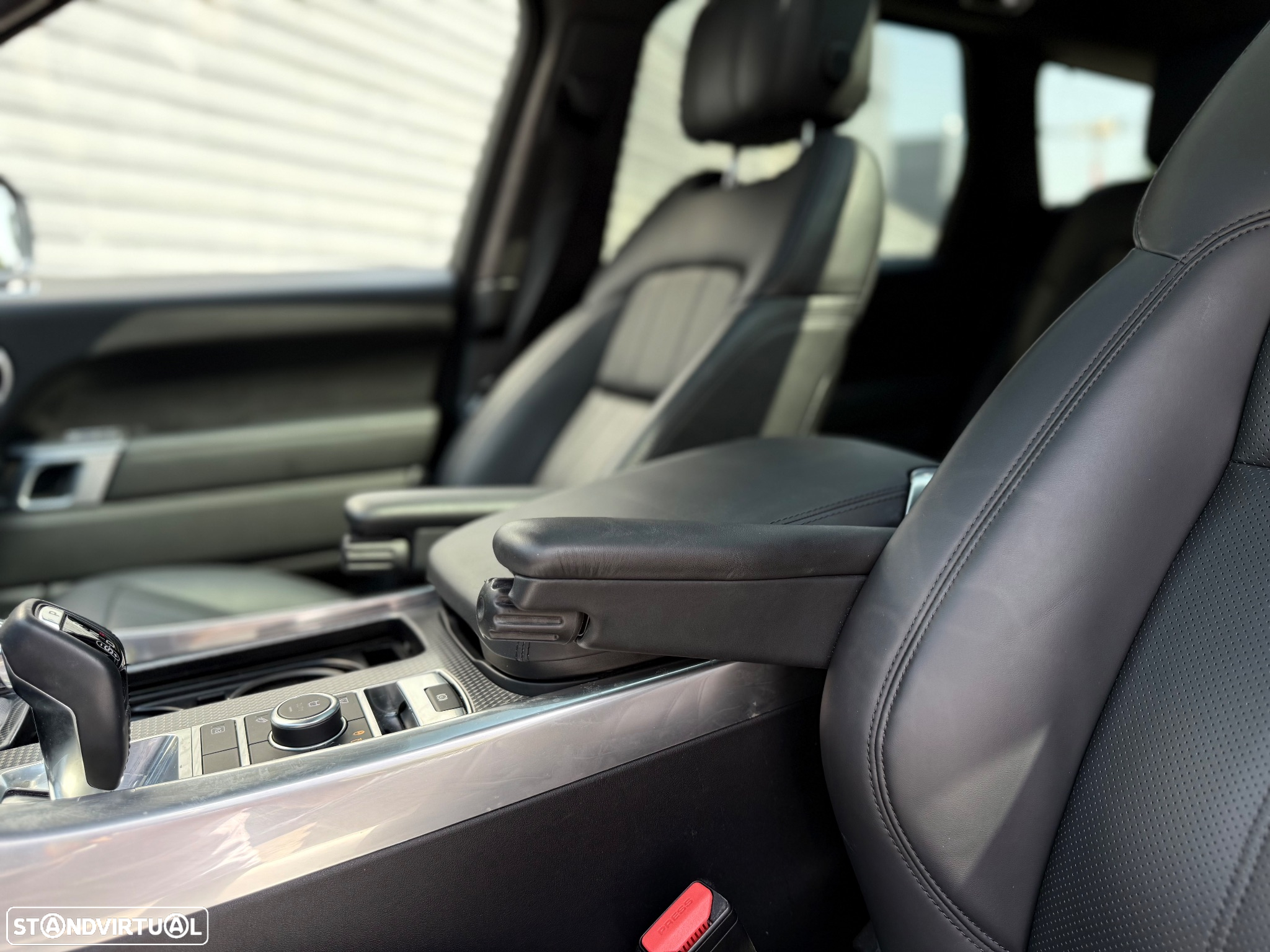 Land Rover Range Rover Sport P400e Hybrid HSE Dynamic Stealth - 7