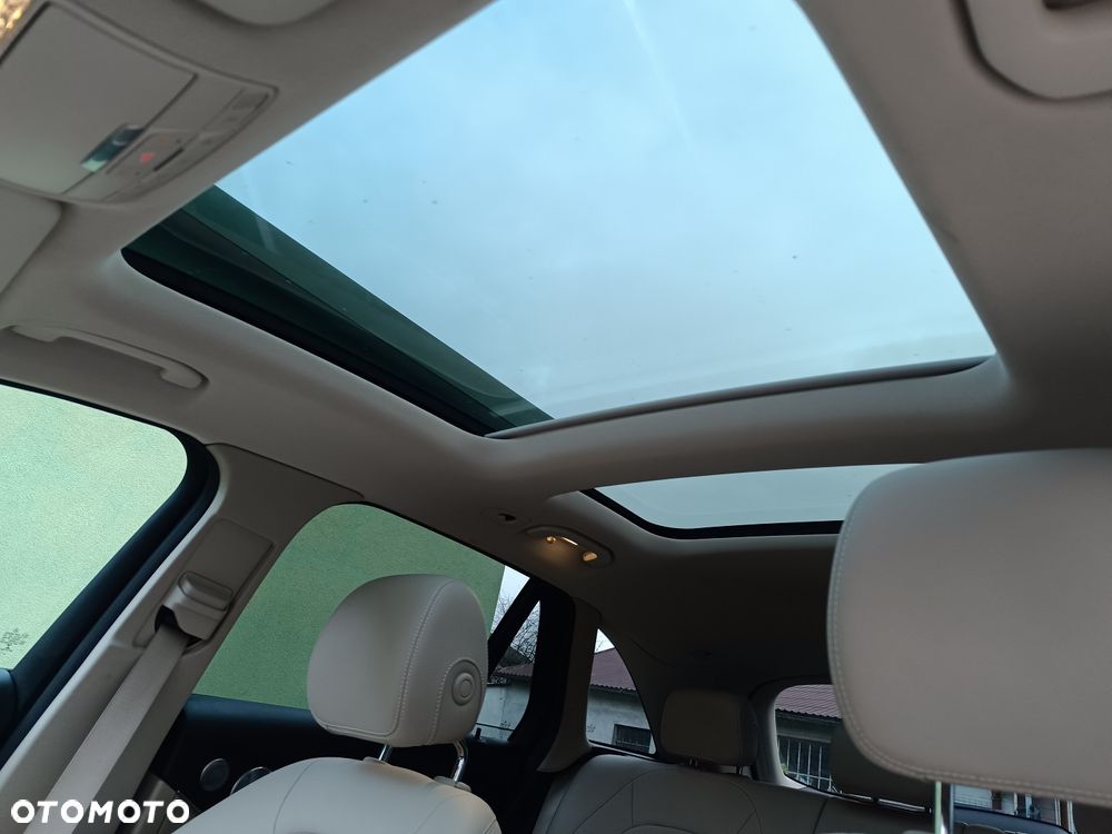 Mercedes-Benz GLC 300 4Matic 9G-TRONIC - 14