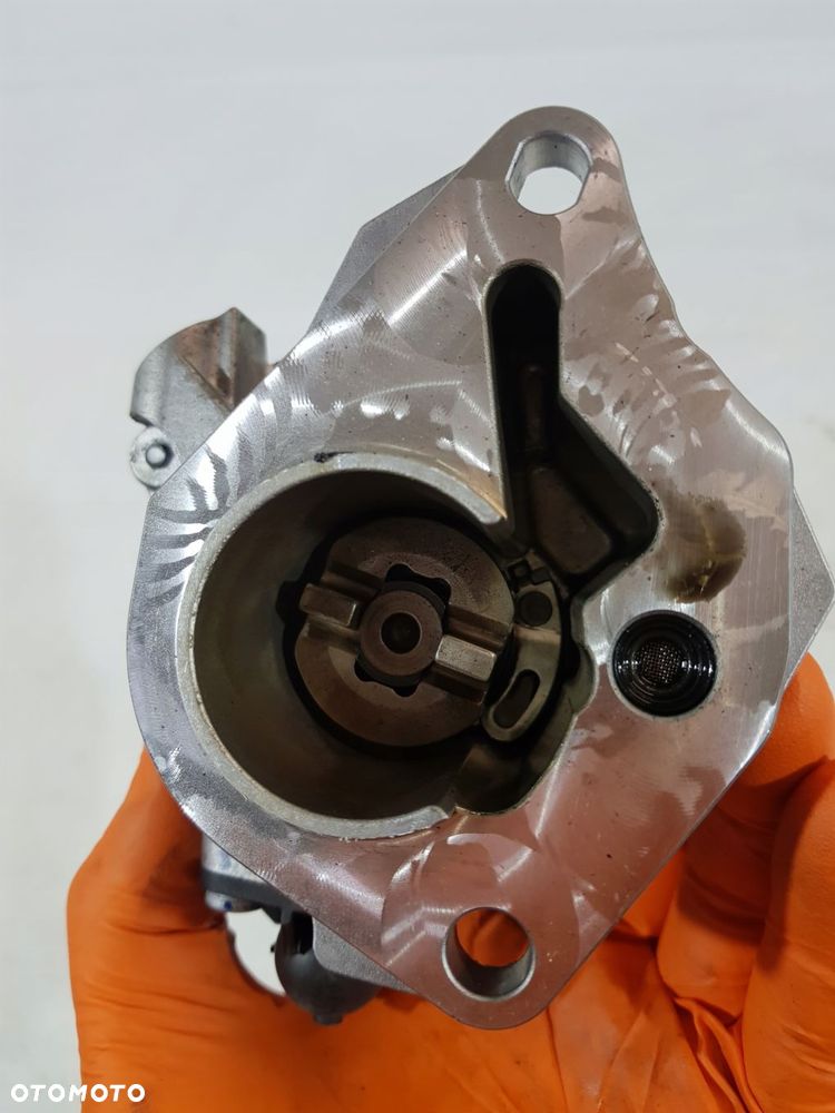 pompa vacum 146502327r renault nissan dacia 1.5 dci - 14