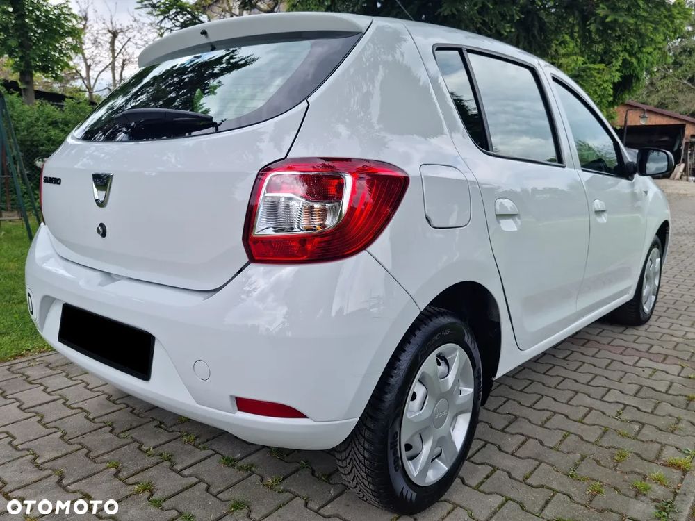 Dacia Sandero 1.2 16V 75 Laureate - 7