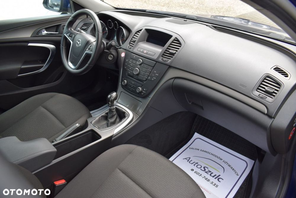 Opel Insignia - 21