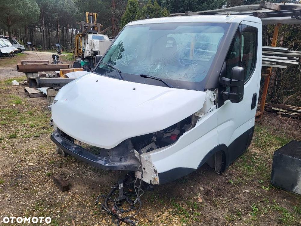 Kabina Iveco Daily 2016 nie Kompletna sanki resory kiper wywrot hds silnik - 2