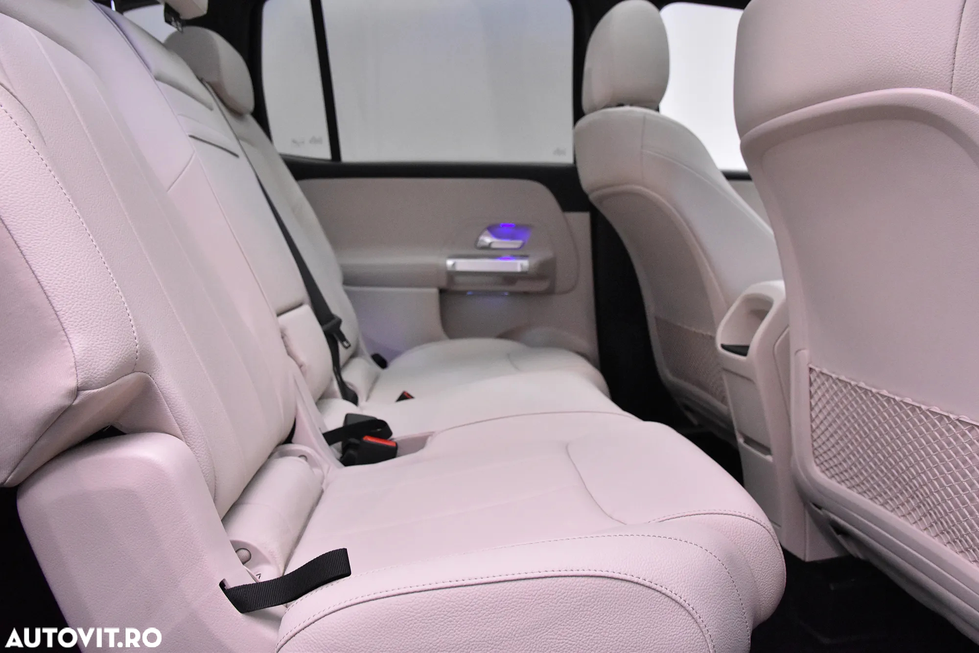 Mercedes-Benz GLB 220 4Matic 8G-DCT AMG Line Advanced Plus - 12