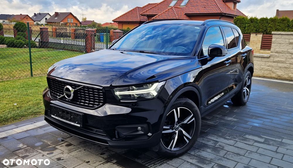 Volvo XC 40 D3 Geartronic R-Design - 1