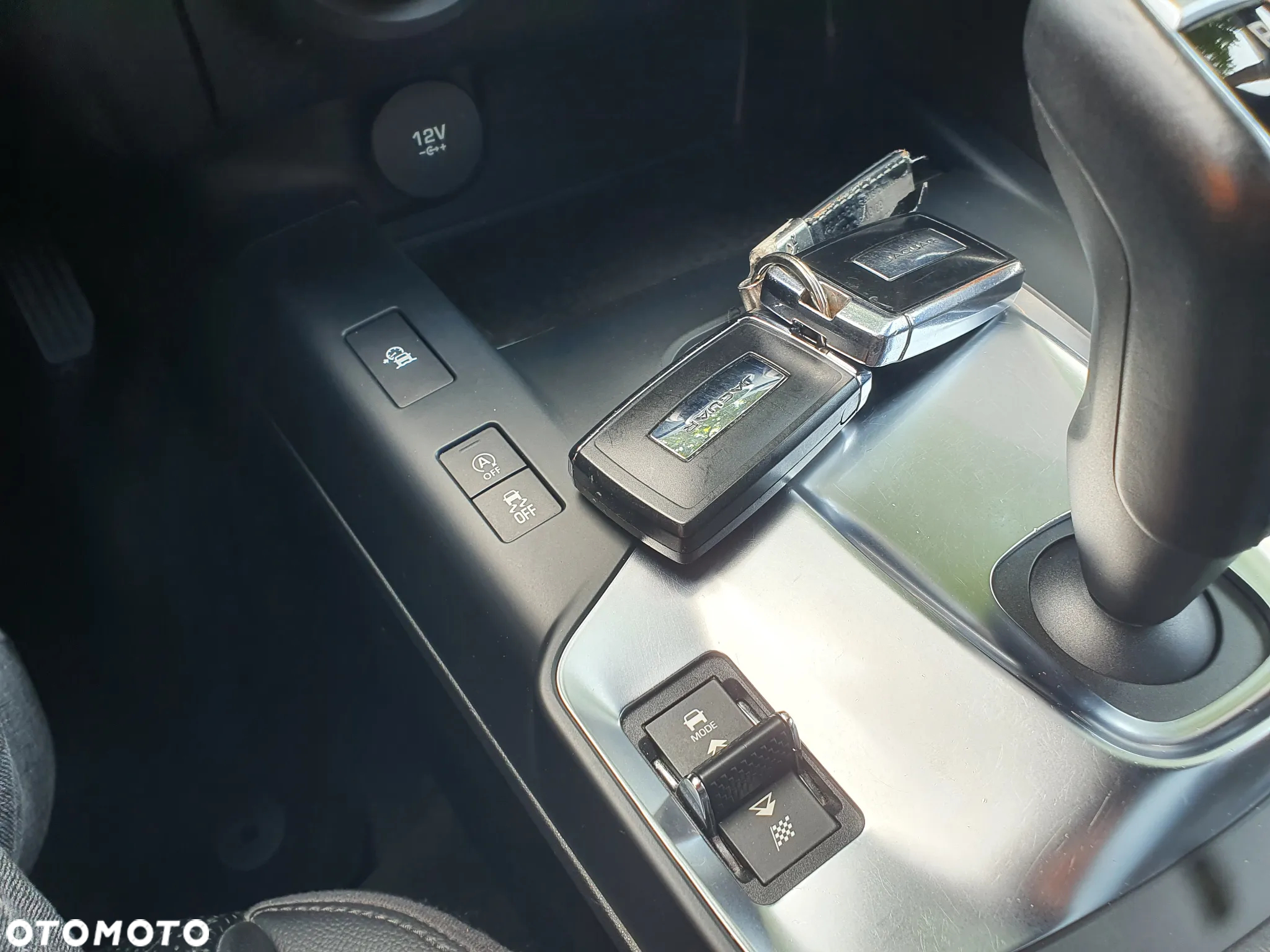 Jaguar E-Pace D150 AWD R-Dynamic HSE - 21