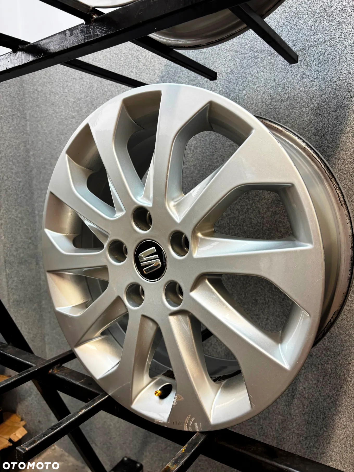 4 FELGI ALU. SEAT LEON III , VW GOLF 6,7,SKODA OCTAVIA 2,3  16''   6,5J ET46 - 9