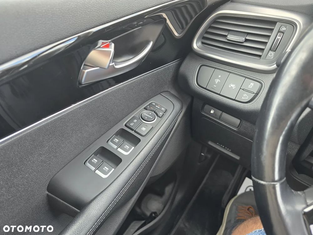 Kia Sorento 2.0 CRDI L - 27