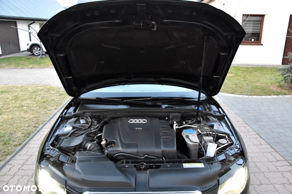 Audi A4 Limousine - 26