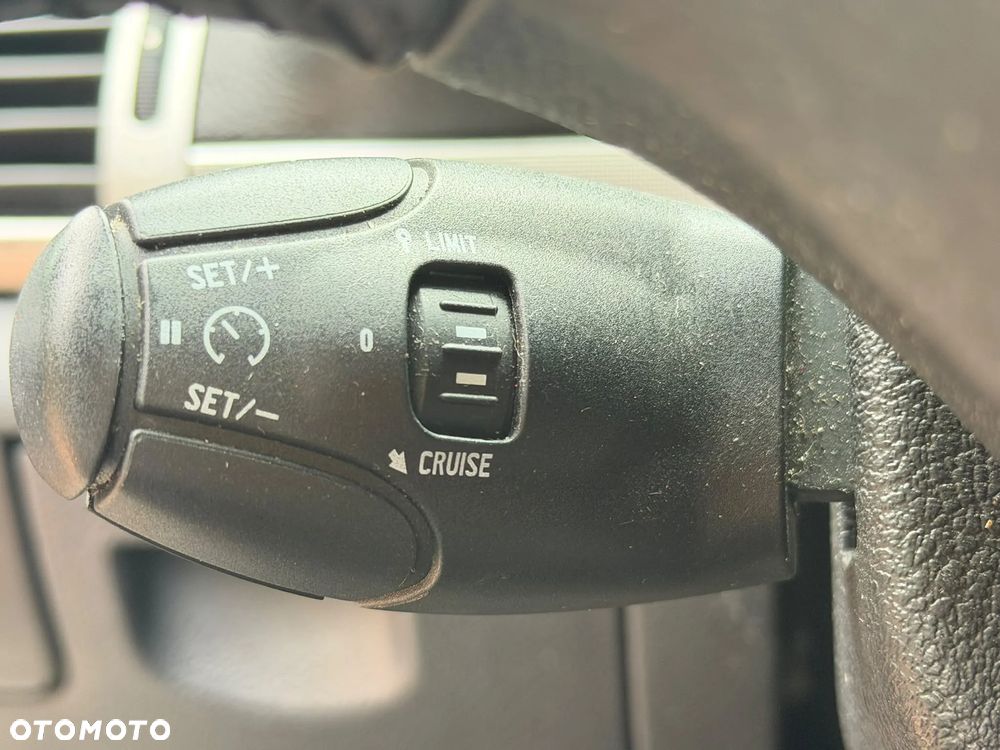 Peugeot 407 HDi 110 Premium - 22