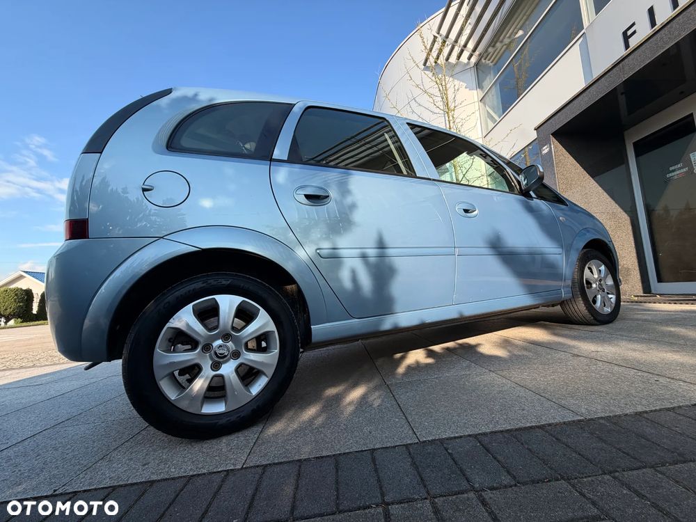 Opel Meriva - 21