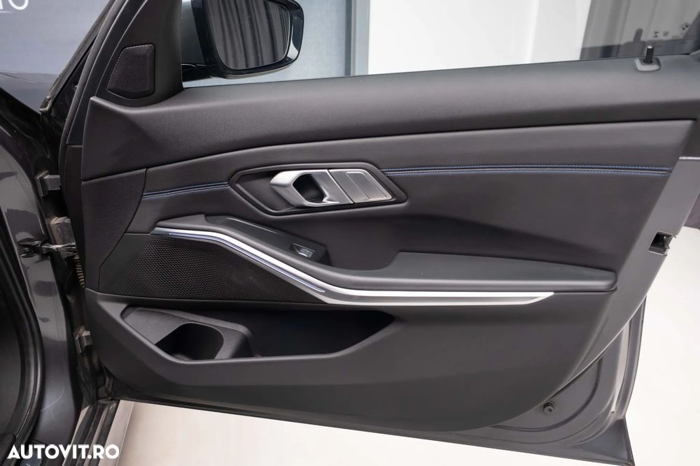 BMW Seria 3 - 28
