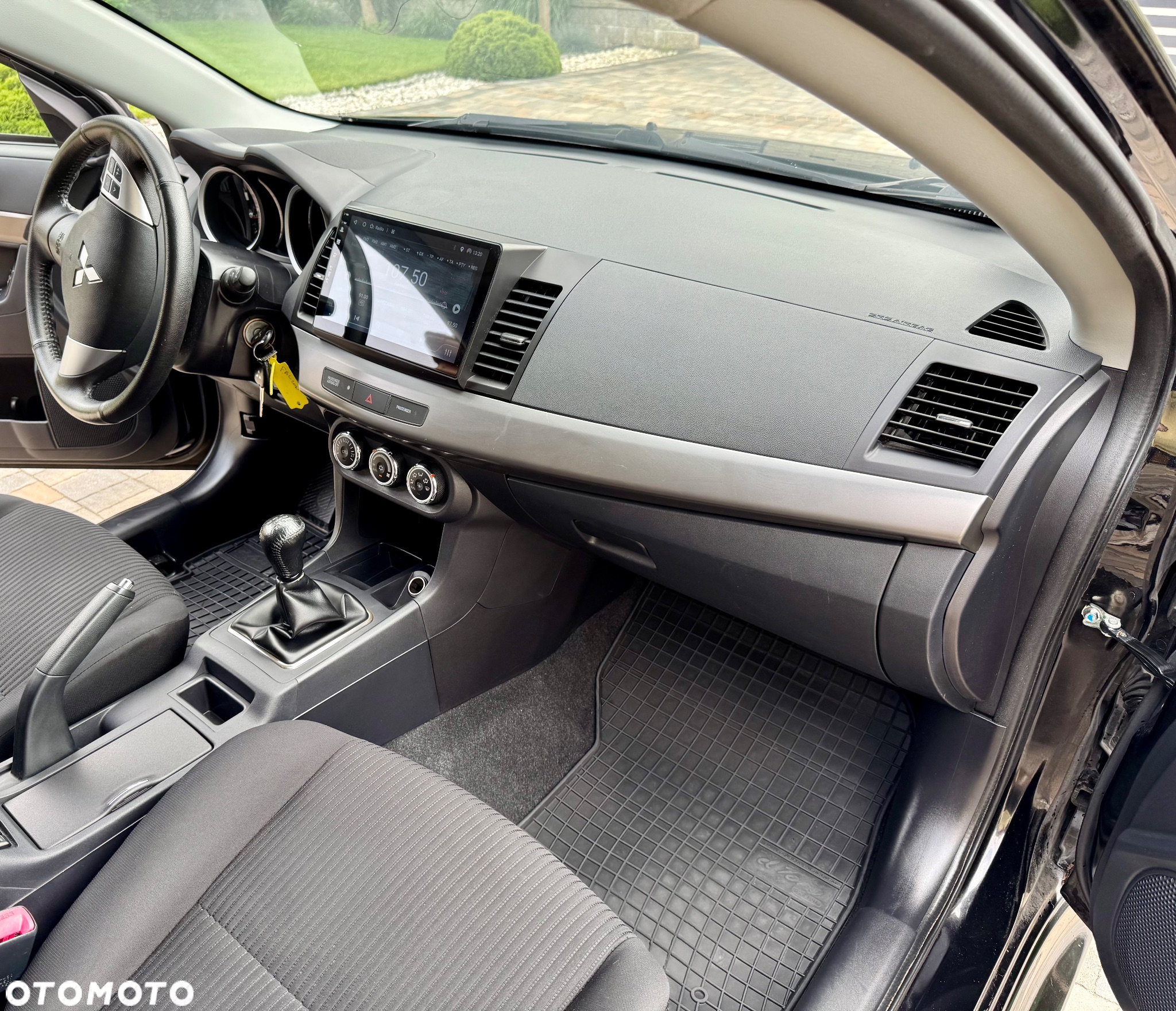 Mitsubishi Lancer 1.6 ClearTec Invite - 32