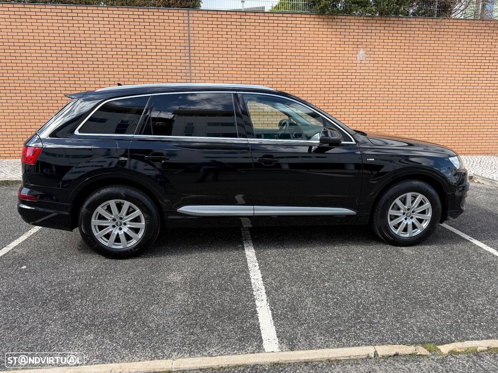 Audi Q7 3.0 TDI quattro S-line Tiptronic 7L - 2
