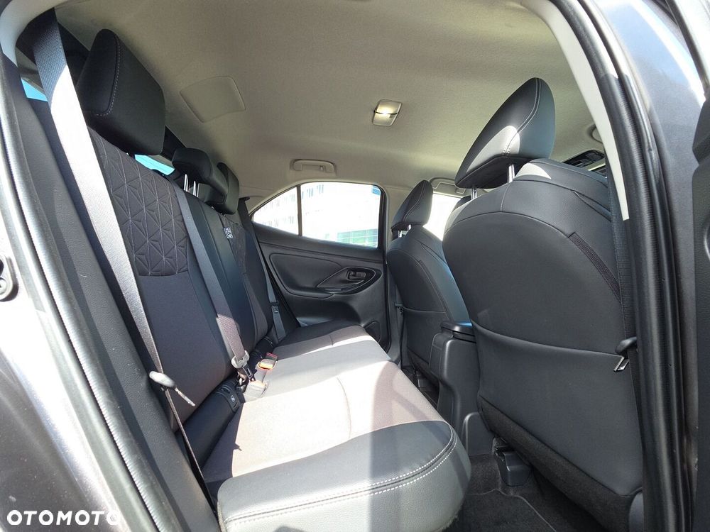 Toyota Yaris Cross Hybrid 1.5 Executive AWD - 20