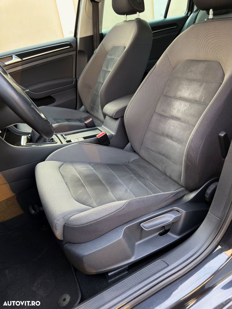 Volkswagen Golf 2.0 TDI Highline - 7