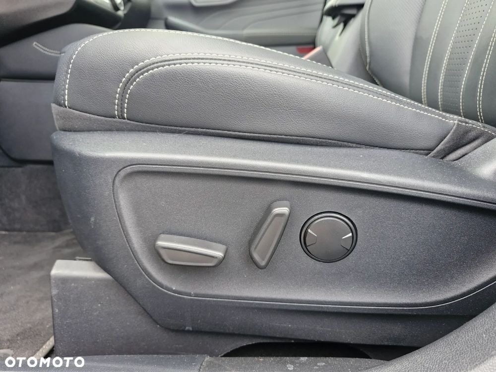 Ford Kuga 2.5 FHEV FWD Vignale - 31