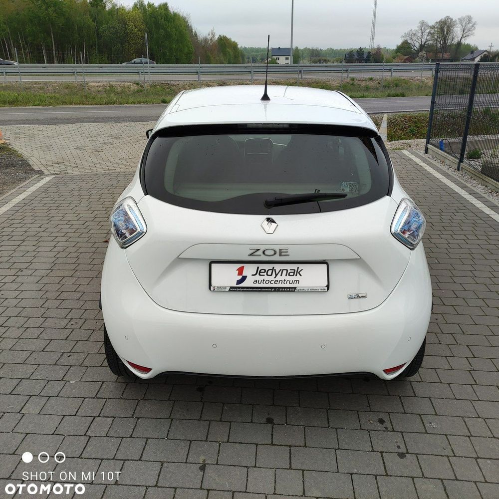 Renault Zoe - 11