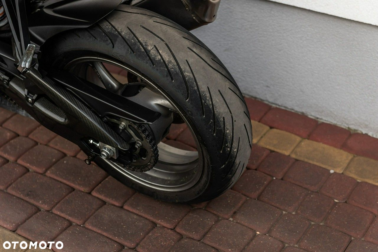 Suzuki GSX-R - 8