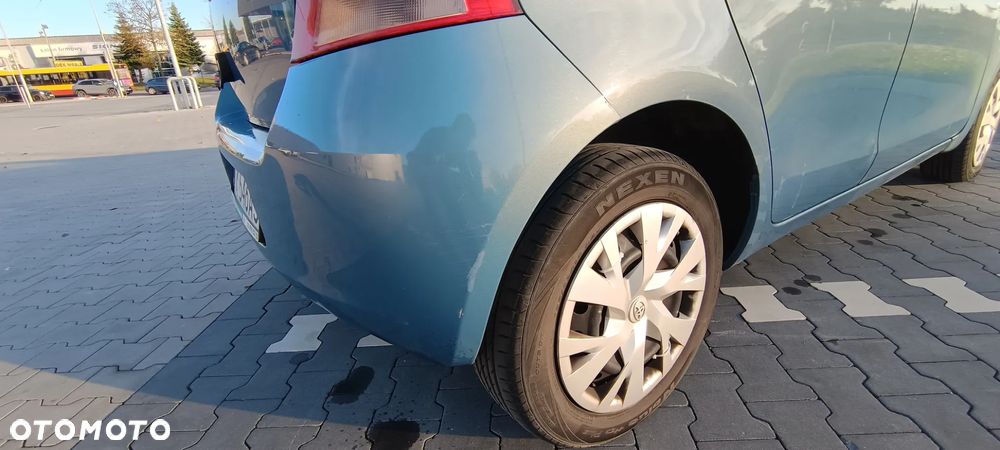 Toyota Yaris ver-1-4-d--4d - 9