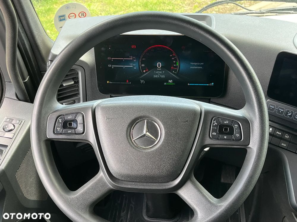 Mercedes-Benz Actros 1845 LS Big Space - 14
