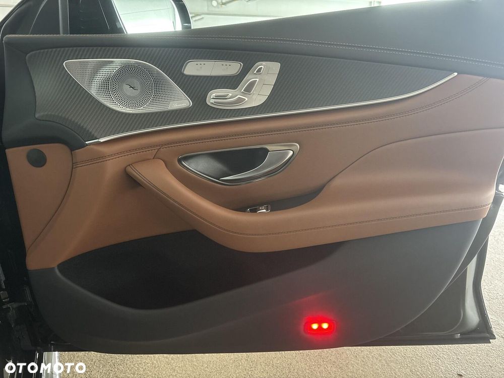 Mercedes-Benz AMG GT - 19