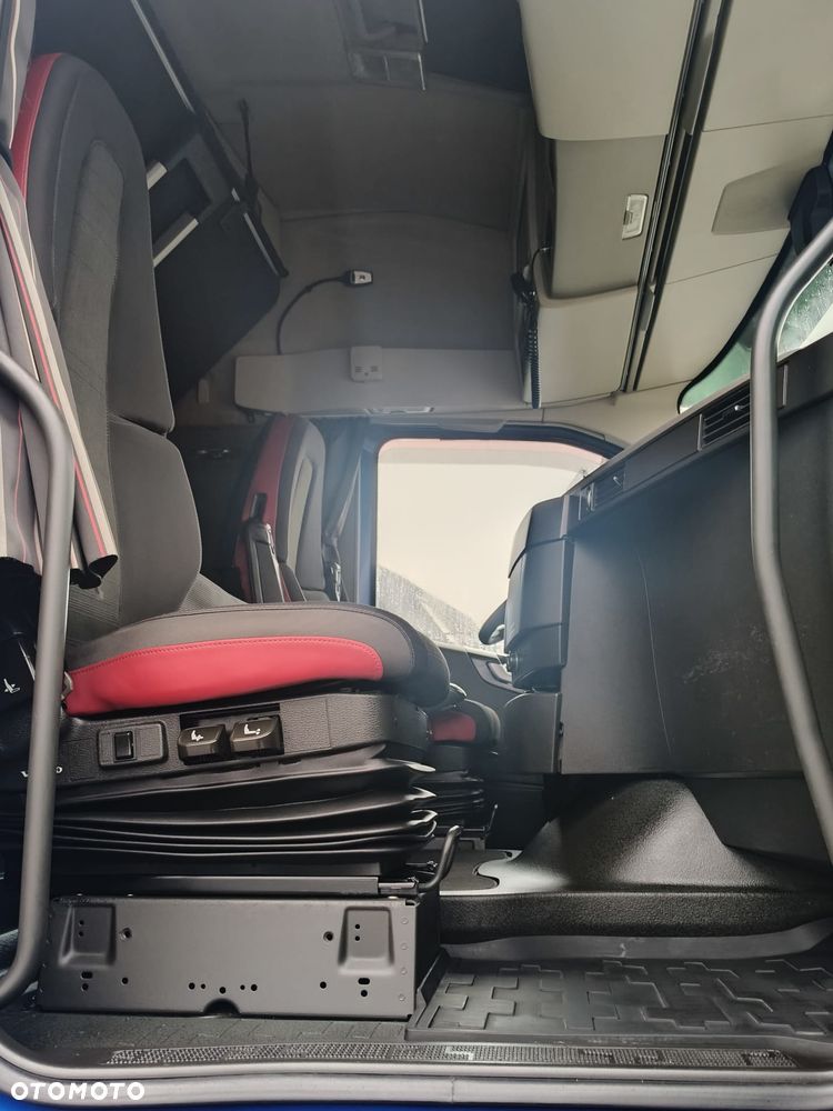 Volvo FH4 460 / EURO 6 / AUTOMAT / I -SHIFT / STANDARD / - 21