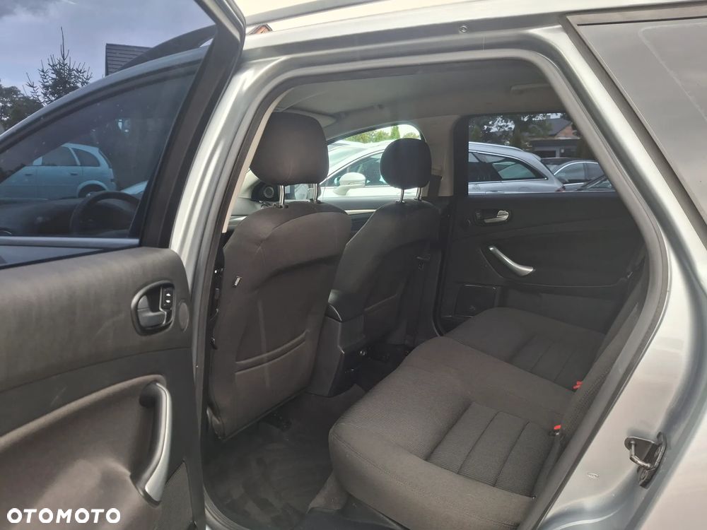 Ford Mondeo 2.0 TDCi Titanium S - 26