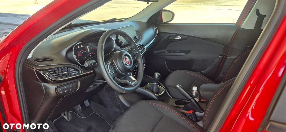 Fiat Tipo 1.0 T3 Red - 18