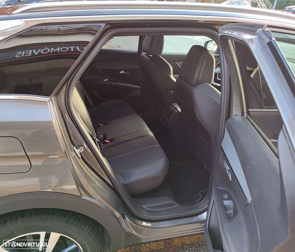 Peugeot 3008 1.5 BlueHDi GT Line - 11