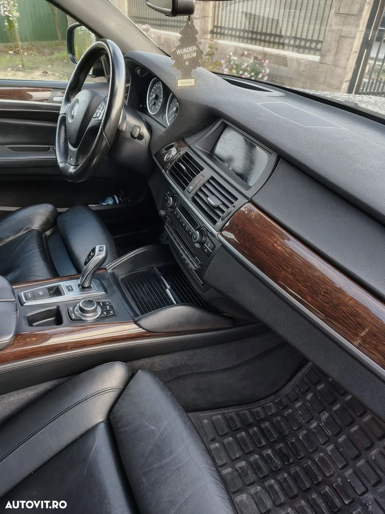 BMW X6 M M50d - 1