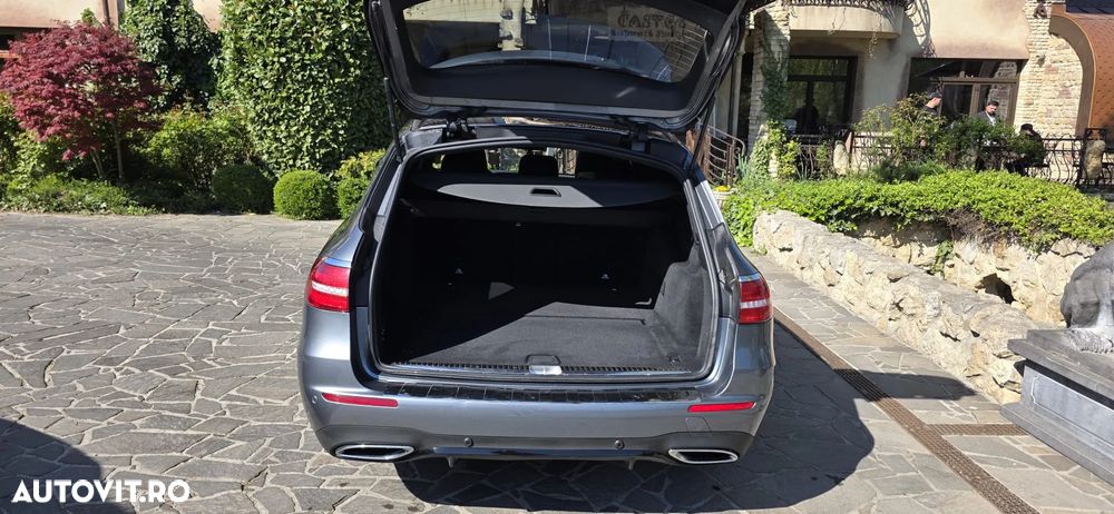 Mercedes-Benz E 220 d 4MATIC 9G-TRONIC AMG Line - 8