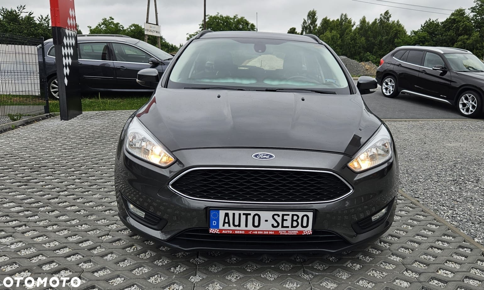Ford Focus 1.0 EcoBoost Titanium - 11