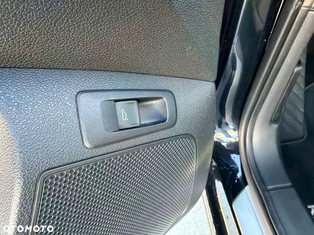 Skoda Karoq 1.5 TSI ACT 4x2 Style DSG - 27