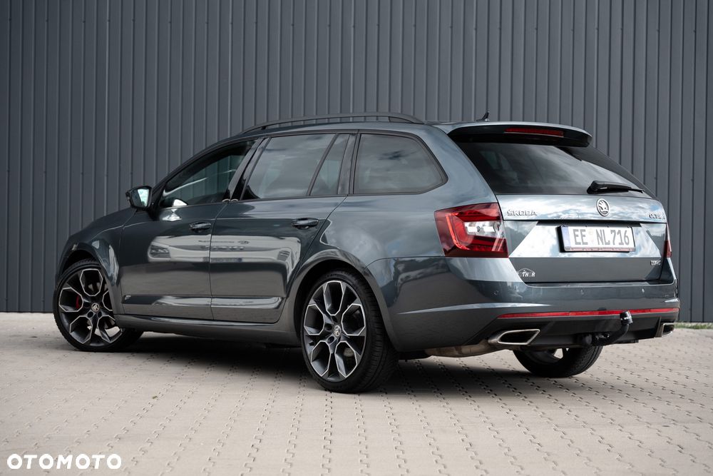 Skoda Octavia 2.0 TDI RS DSG - 10
