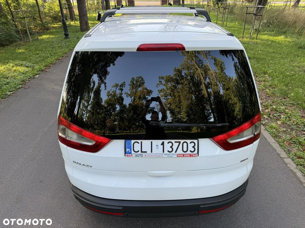 Ford Galaxy - 9