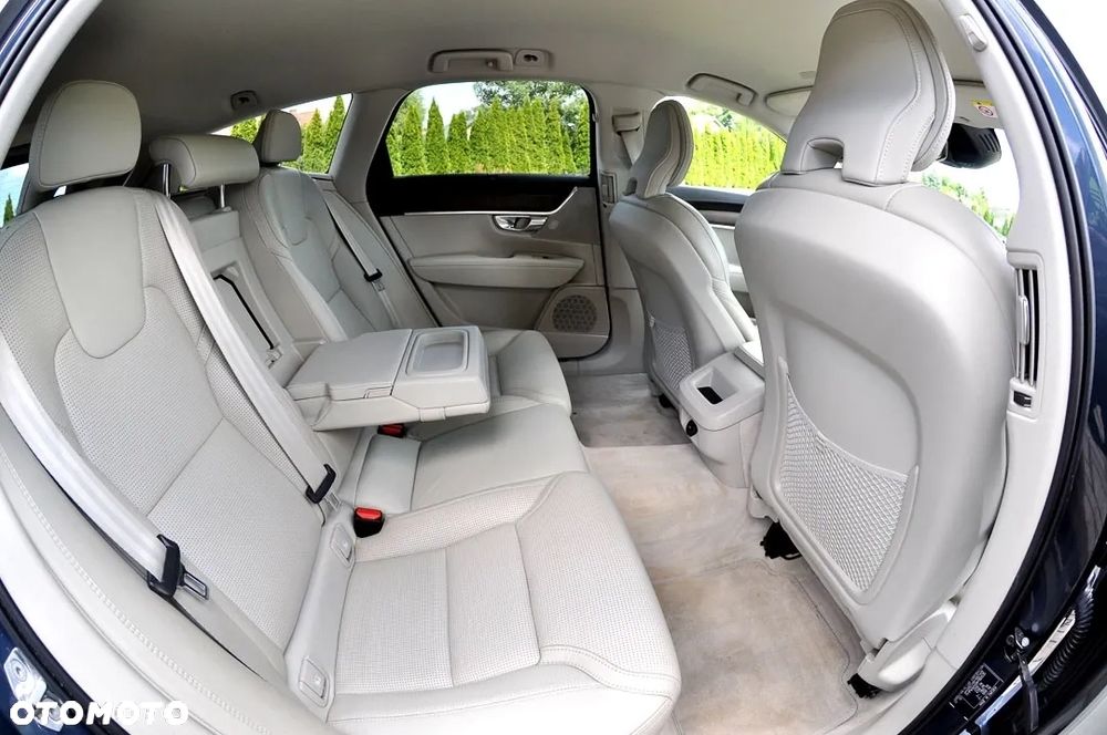 Volvo V90 D4 Geartronic Inscription - 30