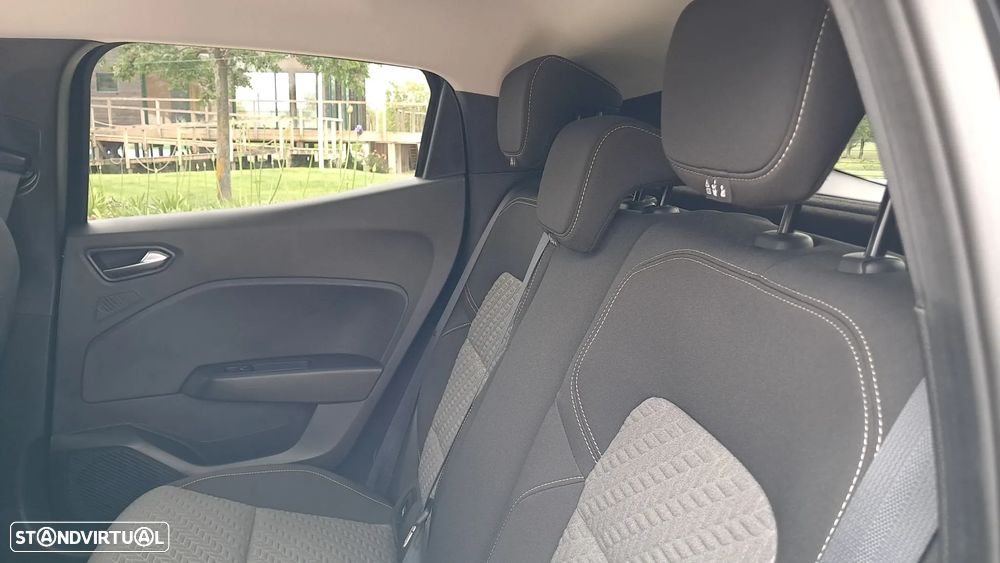 Renault Clio 1.5 Blue dCi Evolution - 32