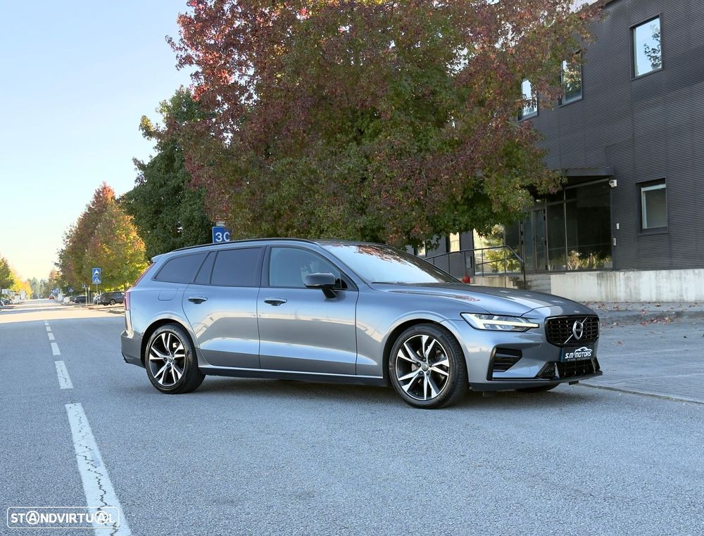 Volvo V60 2.0 D4 R-Design Geartronic - 3