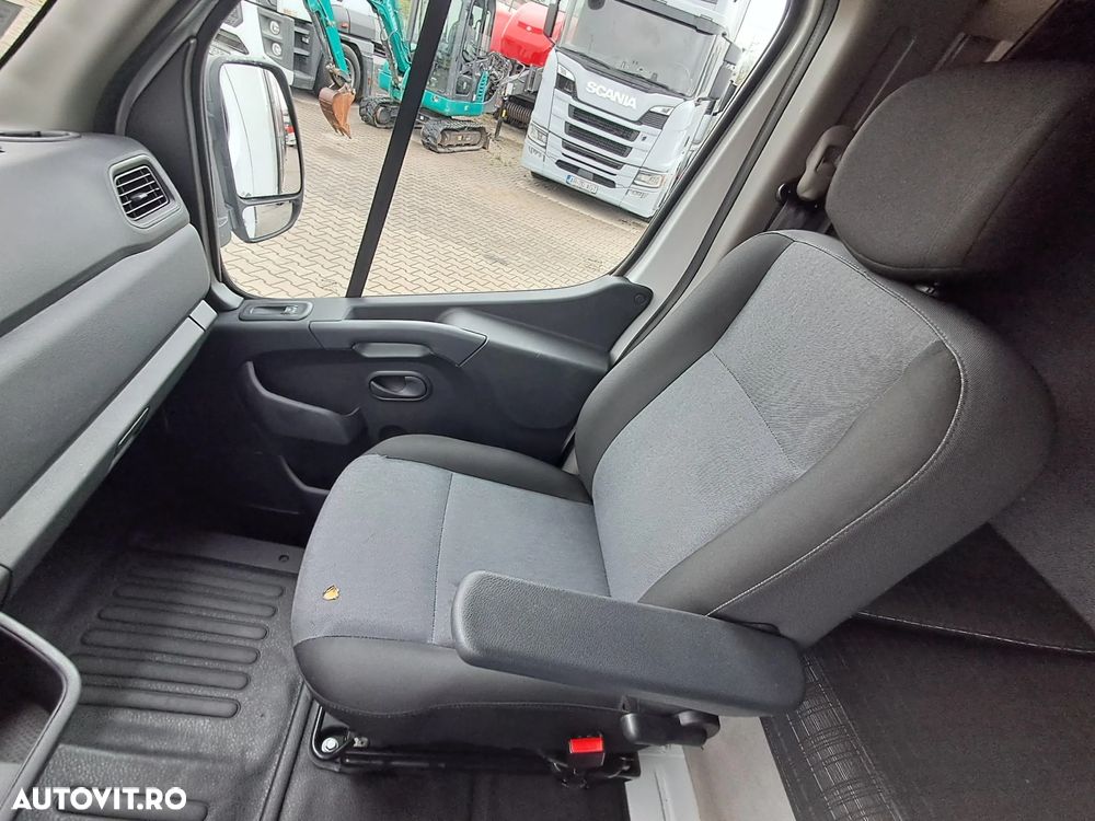 Renault MASTER 2.3D 160 CP CABINA DE DORMIT SI PRELATA LIFT DHOLLANDIA - 26