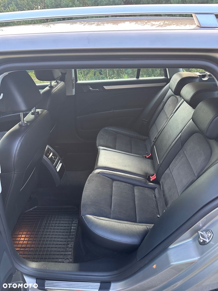 Skoda Superb 2.0 TSI DSG Exclusive - 33
