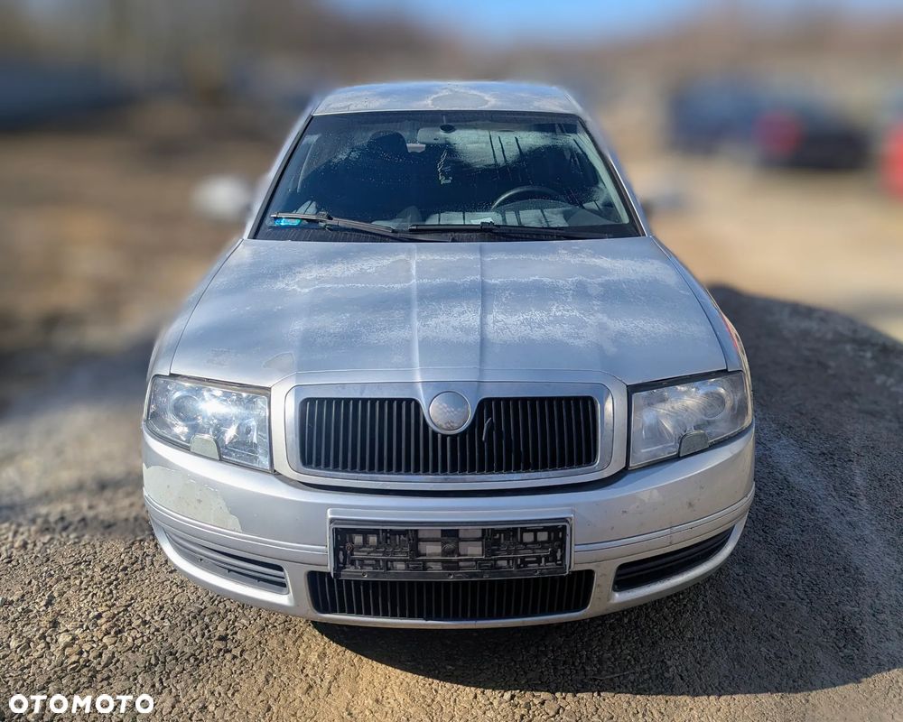 Skoda Superb I 2003 1.9 TDI 130 KM - auto na części - 4