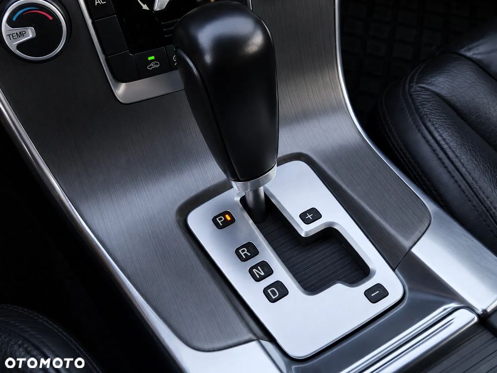 Volvo V60 D3 Geartronic Summum - 9
