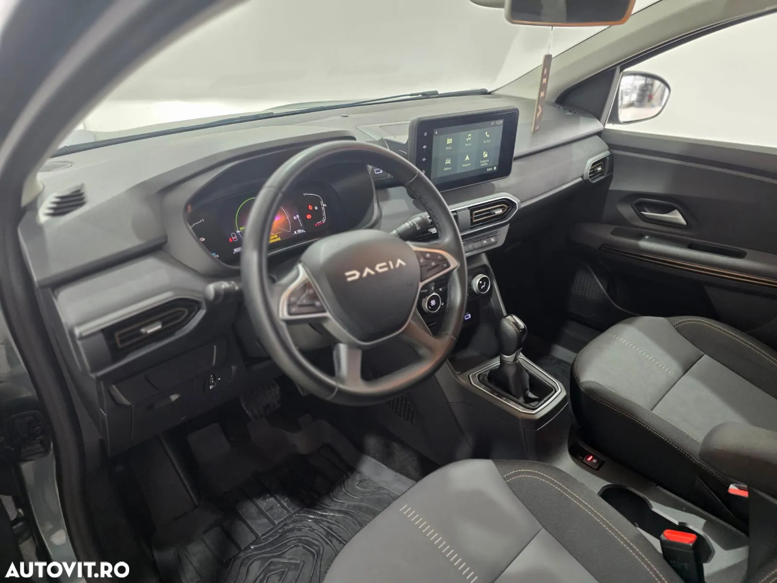 Dacia Jogger 7 locuri HEV 140 Extreme - 3
