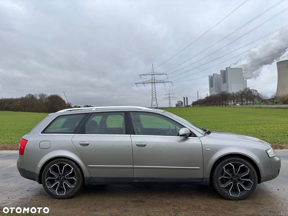Audi A4 Avant 1.8T Quattro - 4