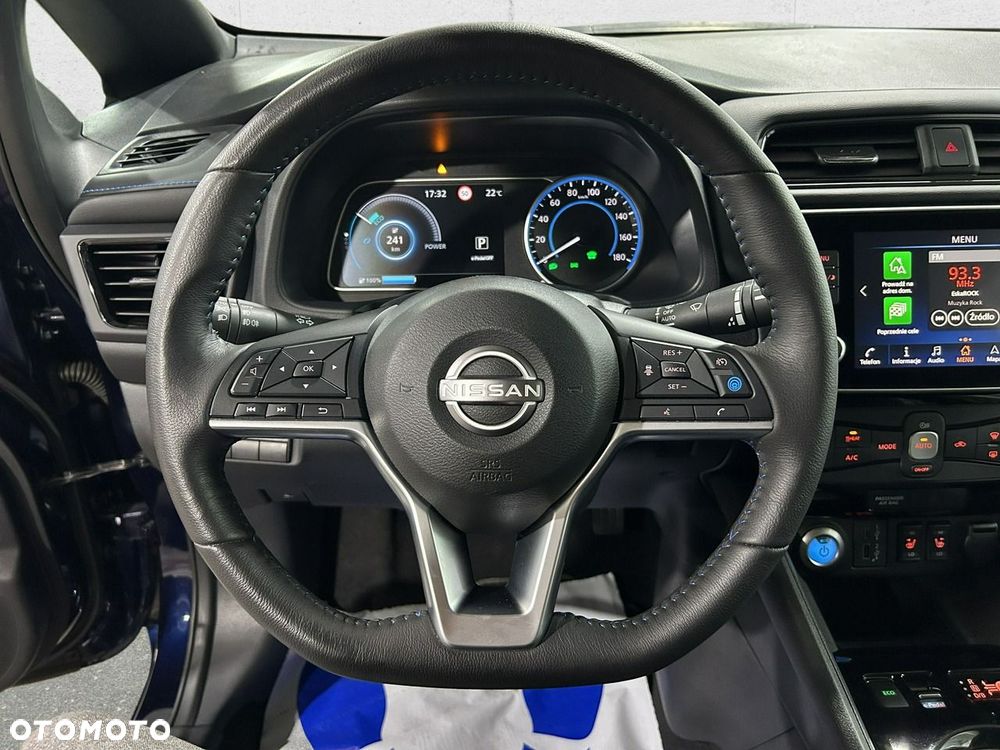 Nissan Leaf - 16