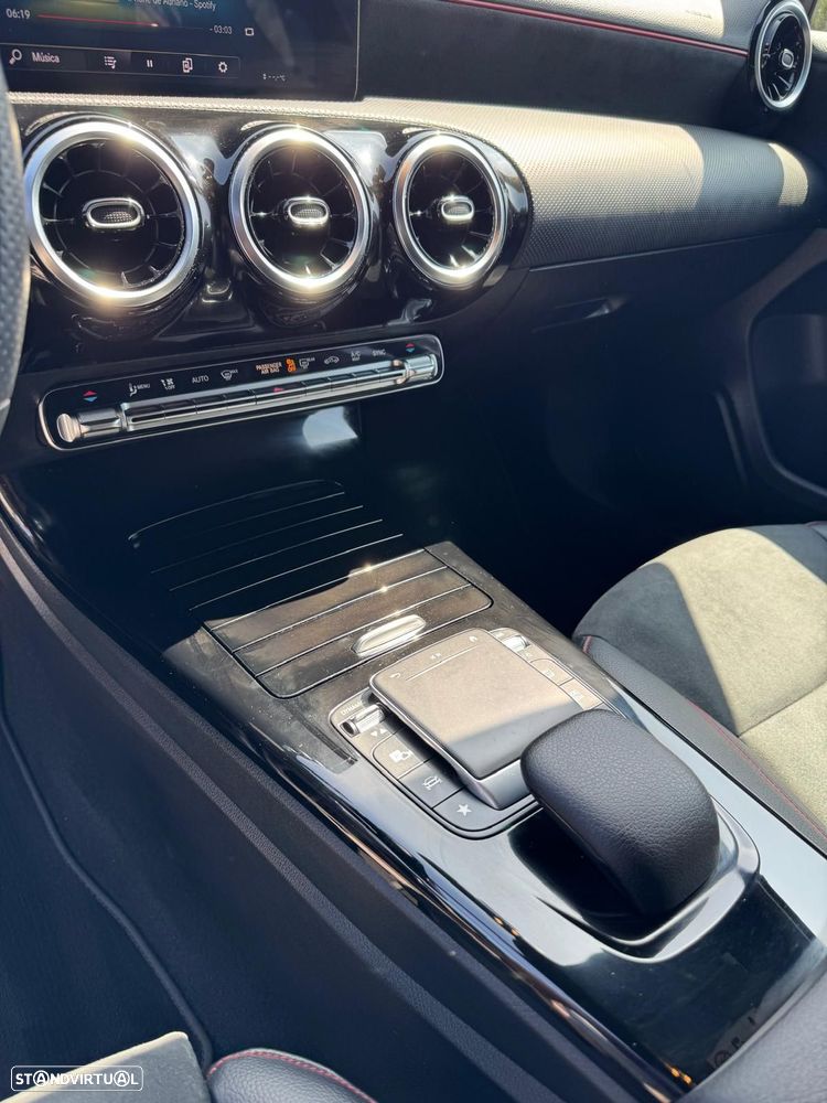 Mercedes-Benz A 200 d AMG Line Aut. - 15