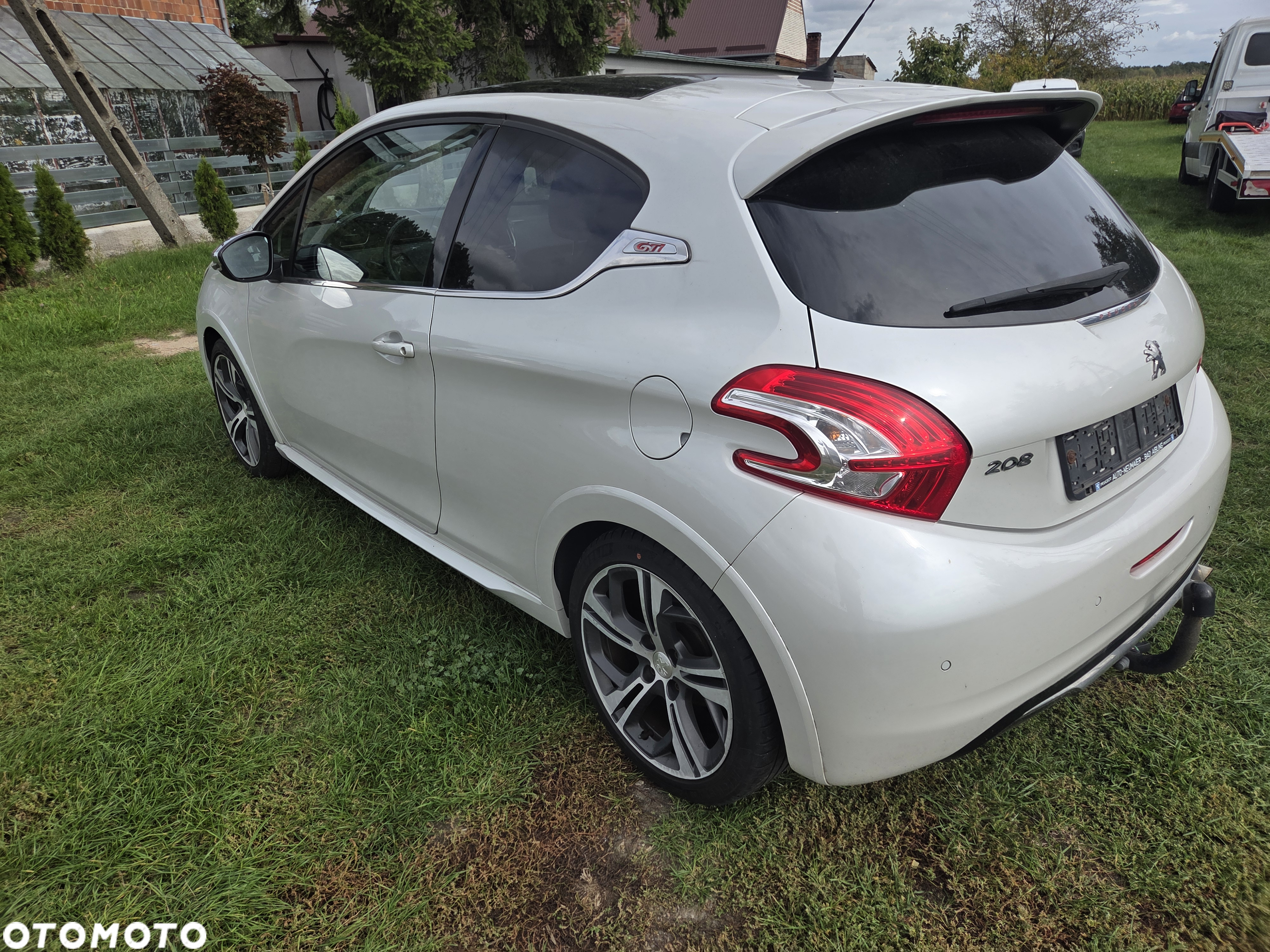 Peugeot 208 GTI 200 THP - 4