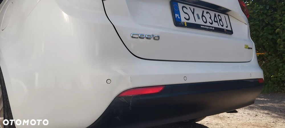 Kia Ceed 1.6 CRDi L - 6