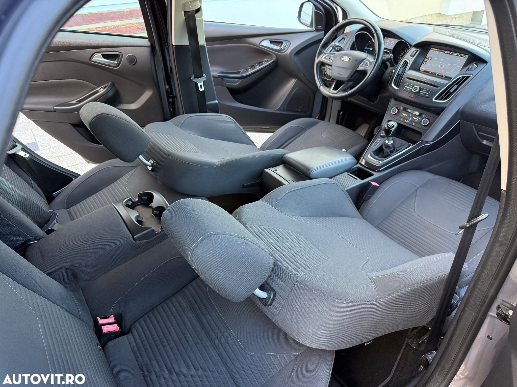 Ford Focus - 19