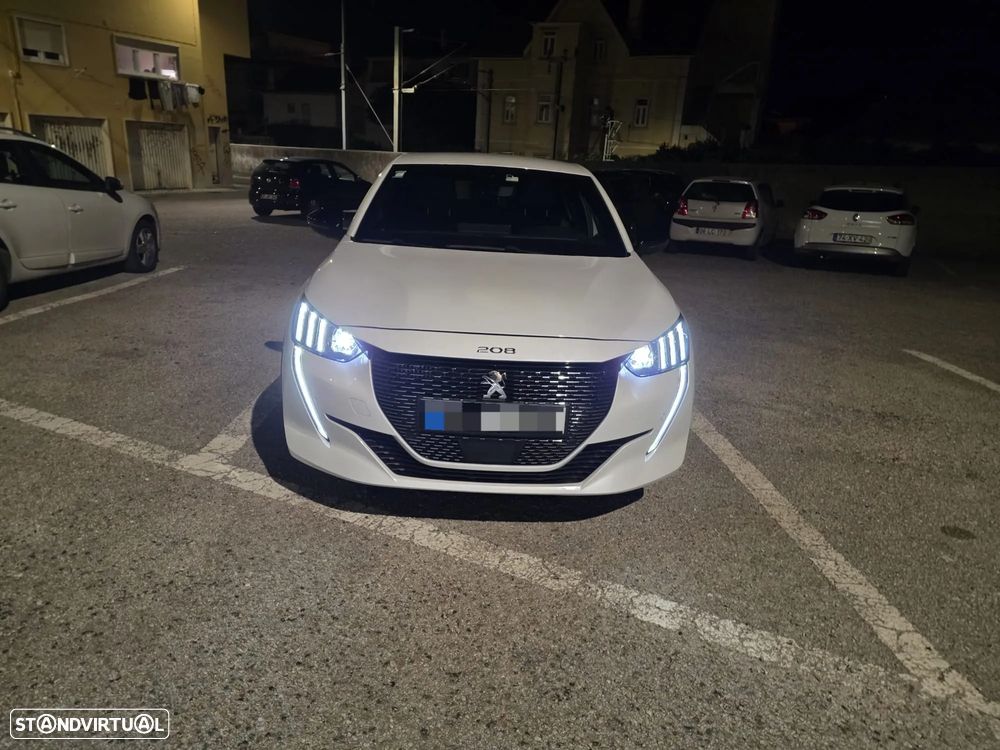 Peugeot 208 1.5 BlueHDi GT - 4